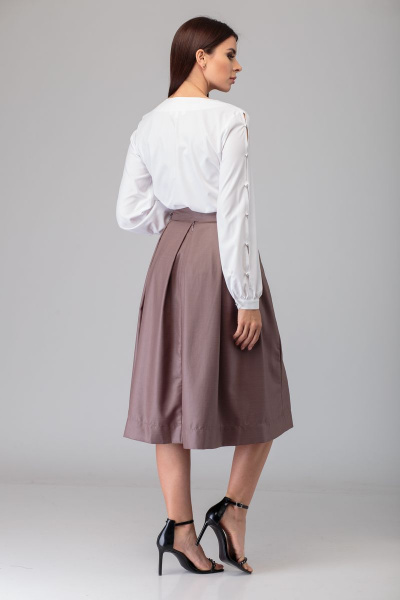 Нежная блуза из хлопка с разрезами и пуговицами Anelli 826 белый - фото 5