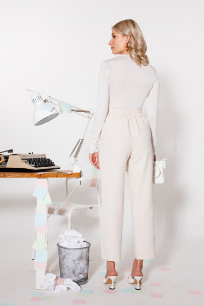Прямые брюки на резинке с пуговицами из текстиля KOKOdea 6.18.1_бежевый - фото 5