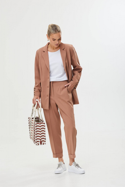Костюм брючный 2-ка из текстиля с прямыми брюками и жакетом Твой имидж 1606 карамель - фото 3