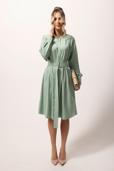 Демисезонное текстильное платье трапеция с поясом Golden Valley 4938 зеленый - фото 1