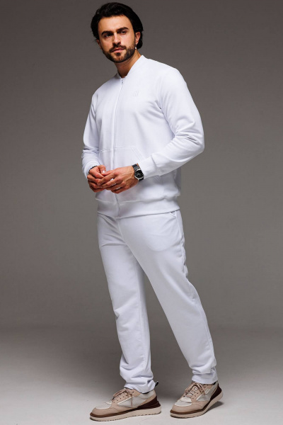 Демисезонный спортивный костюм бомбер и брюки из трикотажа GO M3071/01-01 - фото 2