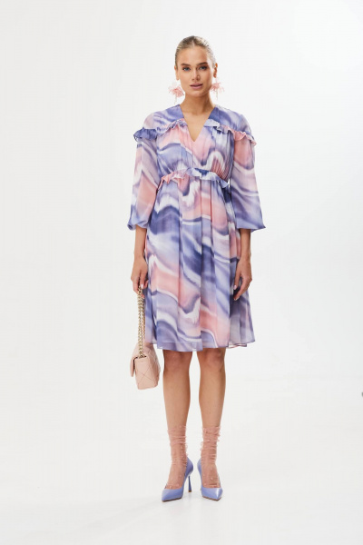 Платье в нежных оттенках с рюшами и рукавом 3/4 Твой имидж 1751 мультиколор - фото 1