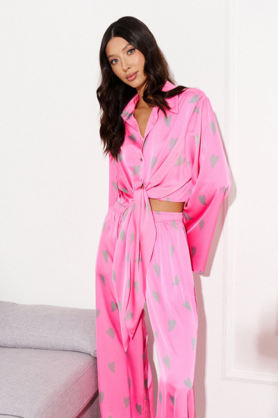 Демисезонные брюки и рубашка из атласа и текстиля ANNETE A4192 - фото 5