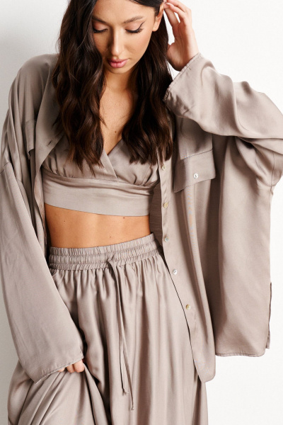 Топ короткий из вискозы с фигурным вырезом ANNETE A848 - фото 3