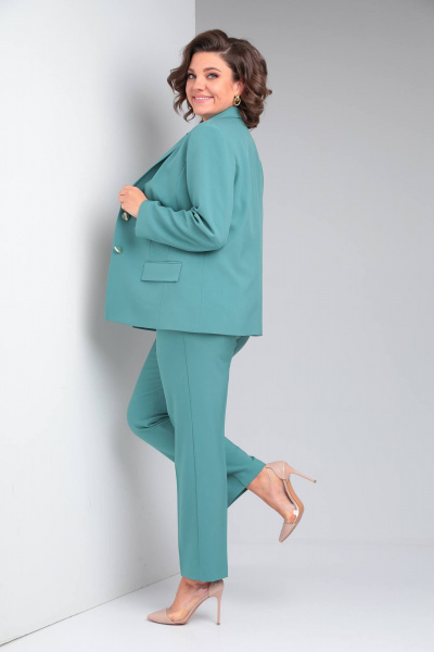 Деловой женский костюм из текстиля с жакетом и брюками Vilena 917 морской - фото 7