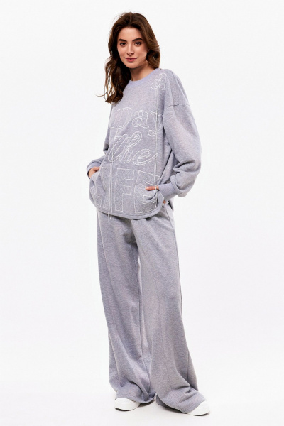 Объемный джемпер из футера с вышивкой и зауженные брюки KaVaRi 8019.1 серый - фото 2