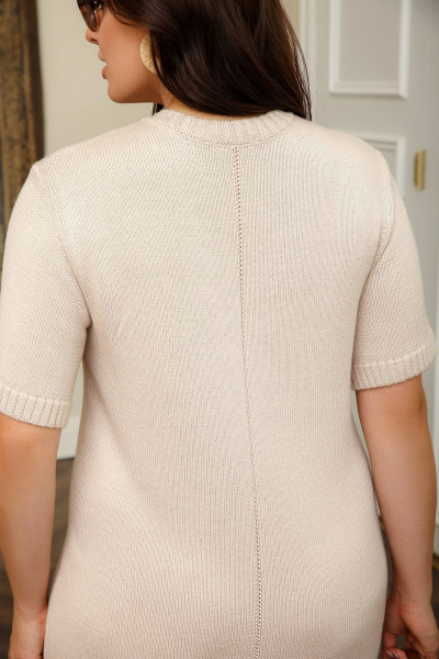 Бежевое вязаное платье из хлопка и трикотажа для повседневной носки Romgil РВ0015-ХЛ2 крем-брюле - фото 3