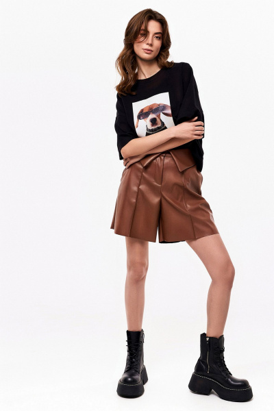 Демисезонные шорты из экокожи с карманами и разрезом KaVaRi 3008.1 коричневый - фото 12