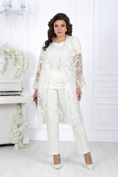 Вечерний брючный костюм из гипюра и сатина с поясом Ninele 5989 молочный - фото 3