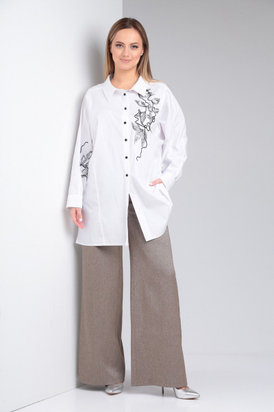 Классическая рубашка из хлопка с вышивкой и спущенным плечом Viola Style 1180 - фото 3