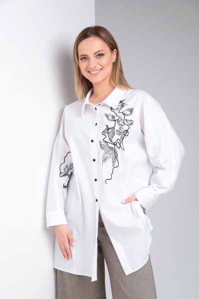 Классическая рубашка из хлопка с вышивкой и спущенным плечом Viola Style 1180 - фото 1