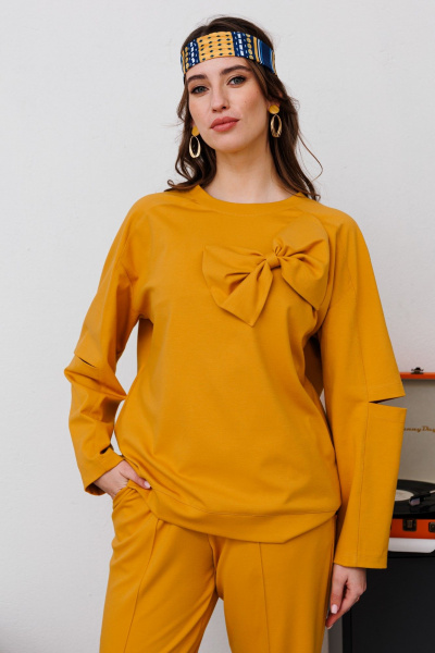 Джемпер свободного силуэта с разрезами и бантами NikVa 459-2 горчица - фото 1