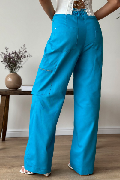 Брюки-карго расширенные книзу с карманами и шлевками Dilana VIP 1997 голубой - фото 8