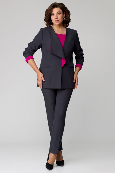 Трехпредметный комплект из текстиля: жакет, брюки, блуза, демисезон Мишель стиль 1145 графит_фуксия - фото 10