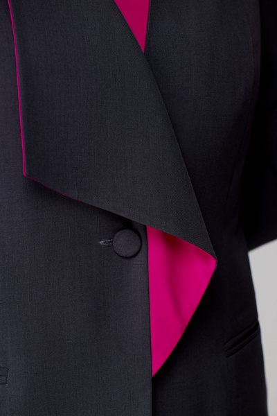 Трехпредметный комплект из текстиля: жакет, брюки, блуза, демисезон Мишель стиль 1145 графит_фуксия - фото 7