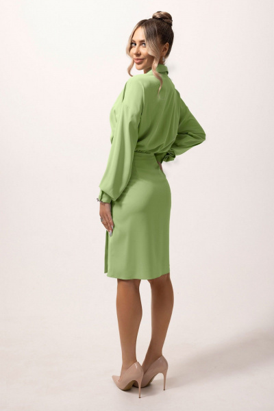 Платье зеленое с асимметричной застежкой и присборенным верхом Golden Valley 44009 светло-оливковый - фото 2