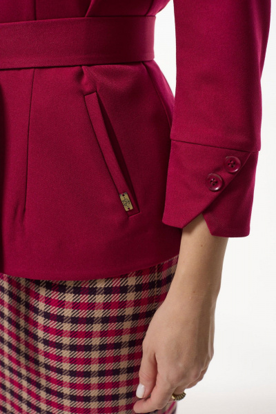 Жакет и юбка из тканей с поясом и уголком для делового образа Mislana А555 бордо - фото 8