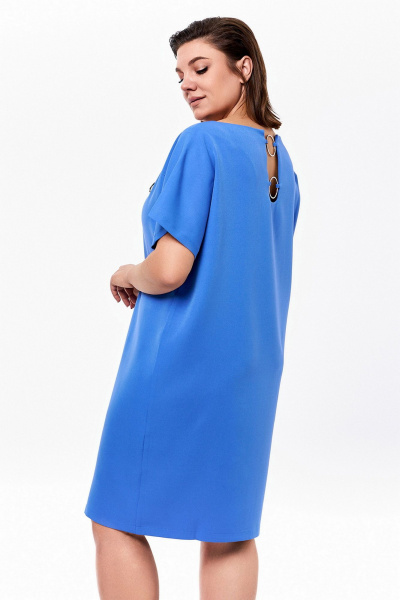 Длинное платье свободного кроя с металлическими кольцами KaVaRi 1010.7 василек - фото 2