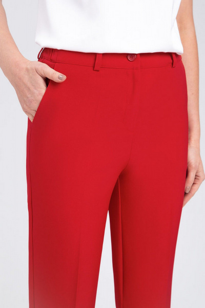 Стильный костюм брюки и жилет с боковыми рельефами IVARI 20403/1 красный - фото 12