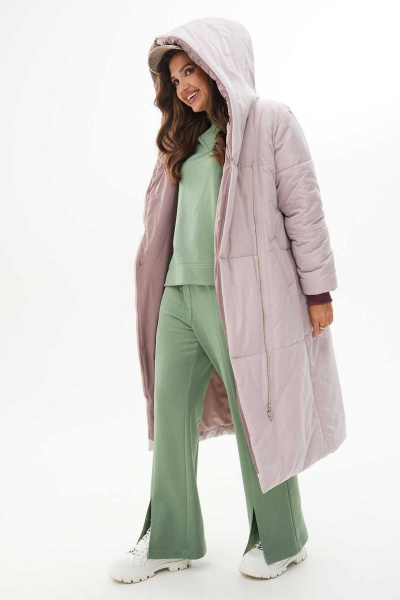 Пальто утепленное прямое с капюшоном из плащевой ткани Mislana С846 розовая_дымка - фото 2