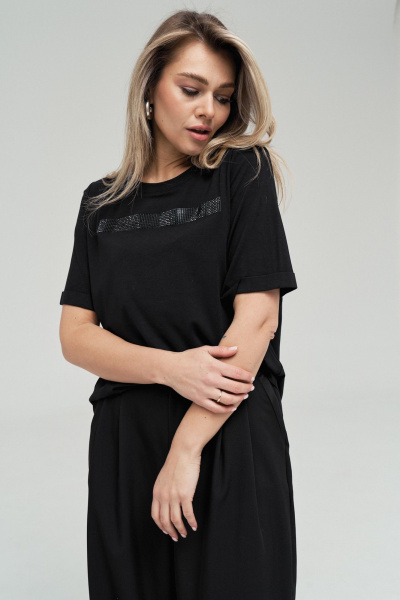 Стильная футболка со стразами из трикотажа для ежедневных образов GRATTO 4364 черный_полоска - фото 1