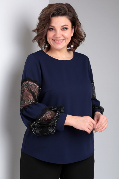 Блуза свободного силуэта с кружевом для повседневного образа Таир-Гранд 62370 темно-синий - фото 6