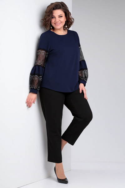 Блуза свободного силуэта с кружевом для повседневного образа Таир-Гранд 62370 темно-синий - фото 4