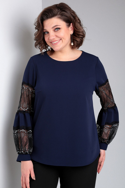 Блуза свободного силуэта с кружевом для повседневного образа Таир-Гранд 62370 темно-синий - фото 1