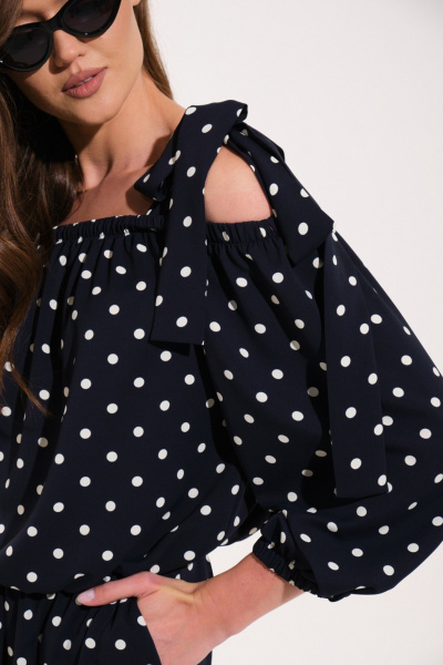 Круглогодичный комбинезон палаццо со вставками из текстиля и резинками VI ORO VR-1121 темно-синий/горох - фото 8