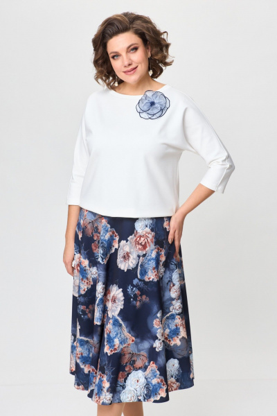 Джемпер, юбка T&N 7501 молочный+синие_цветы - фото 1