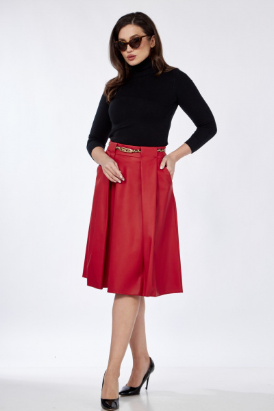 Юбка из эко-кожи со складками и карманами Klever 225 алый_матовый - фото 7