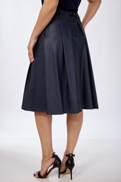 Демисезонная кожаная юбка с карманами и складками Klever 225 синий_матовый - фото 8