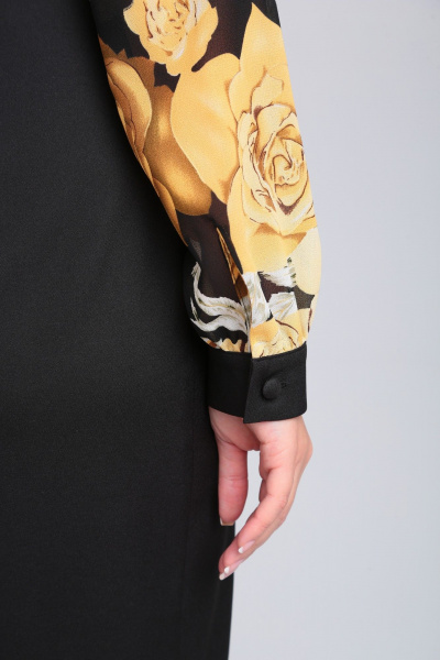 Стильное летнее платье в горошек с рельефными швами Angelina & Сo 954 - фото 10