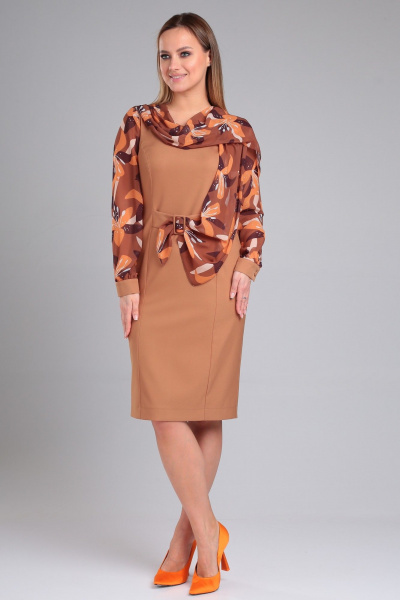 Стильное коричневое платье с декоративным поясом Angelina & Сompany 961 - фото 1