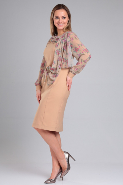 Элегантное бежевое платье с декоративным поясом Angelina & Сompany 964 - фото 6
