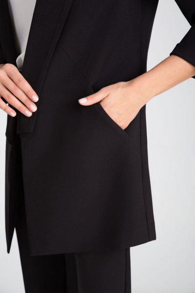 Костюм двойка из текстиля с широким жакетом и брюками 7/8 IVARI 10305/1 черный - фото 6