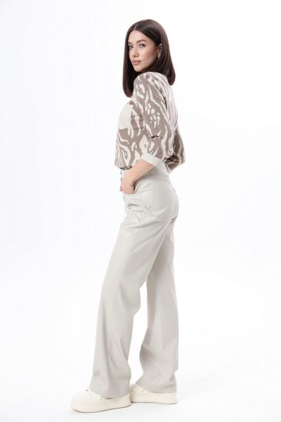 Брюки из экокожи с карманами и классическим кройом LM М1106 - фото 5