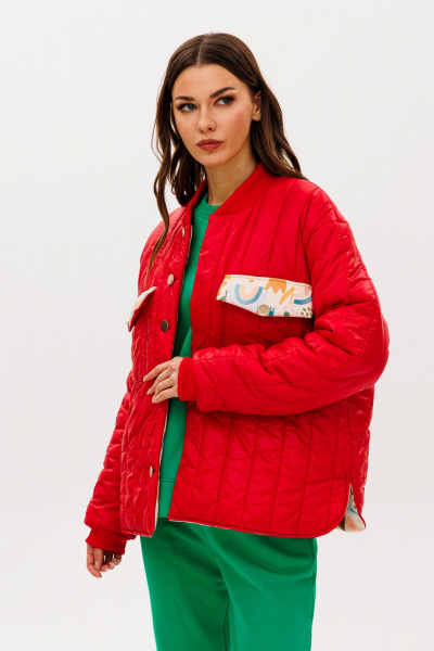 Красную демисезонную куртку оверсайз на заклепках Tattica 001 - фото 12