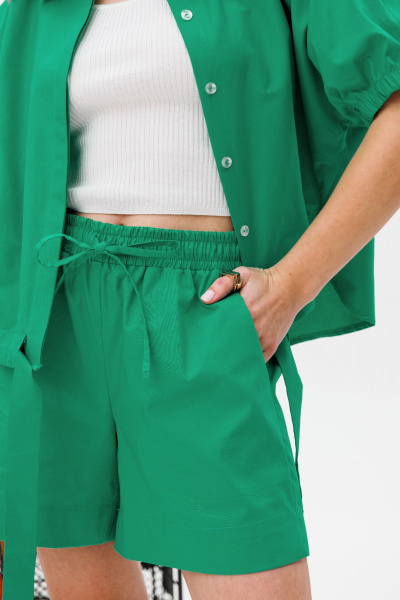 Блуза, шорты KOKOdea 2.12 изумруд - фото 5