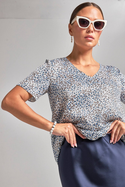 Блуза с коротким рукавом и глубоким V-образным вырезом из вискозы Femme & Devur 71204 1.32F(170) - фото 2