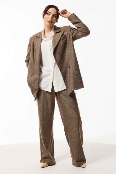 Демисезонный костюм из ткани: брюки и жакет Mislana 1031 коричневый - фото 4