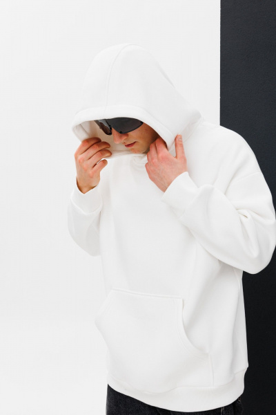 Худи oversize из футера с принтом для повседневных образов HIT 0219м белый - фото 2
