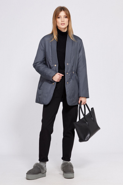 Демисезонная плащевая куртка с кулисой и металлич. нашивкой EOLA 2545 синий - фото 6