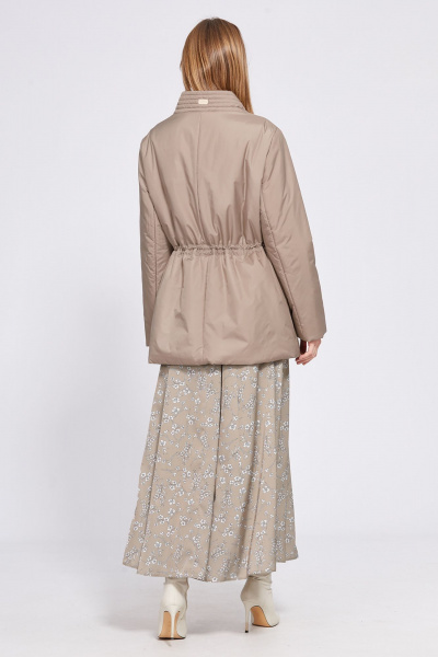 Демисезонная куртка оверсайз из плащевой ткани EOLA 2545 темно-бежевый - фото 9
