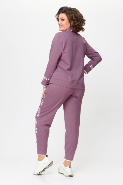 Стильный демисезонный костюм из трикотажа с накладными карманами Bonna Image 889 сливовый - фото 2