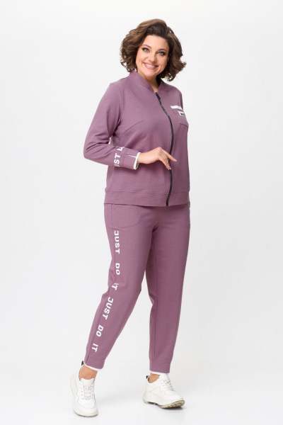 Стильный демисезонный костюм из трикотажа с накладными карманами Bonna Image 889 сливовый - фото 1
