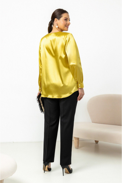 Элегантная блуза из атласа с складками и жемчугом Lissana 4803 золото - фото 3
