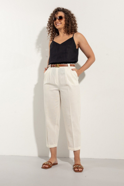 Классические льняные брюки со складками и пуговицей EZER 1032 молочный - фото 15