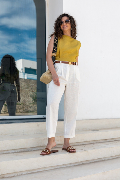 Классические льняные брюки со складками и пуговицей EZER 1032 молочный - фото 14