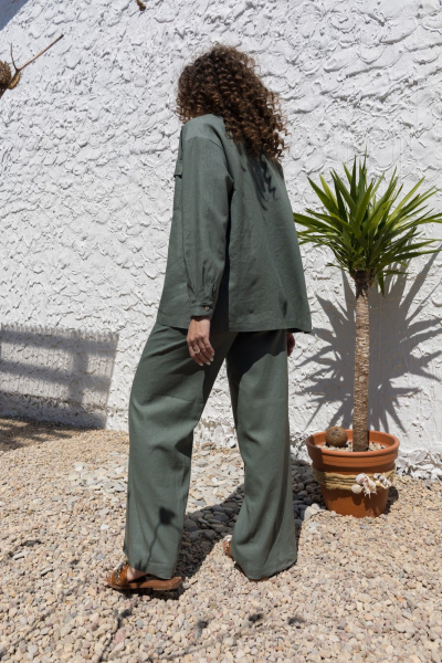 Леновый костюм 2-ка: брюки с поясом и рубашка оверсайз EZER 2042 хаки - фото 37